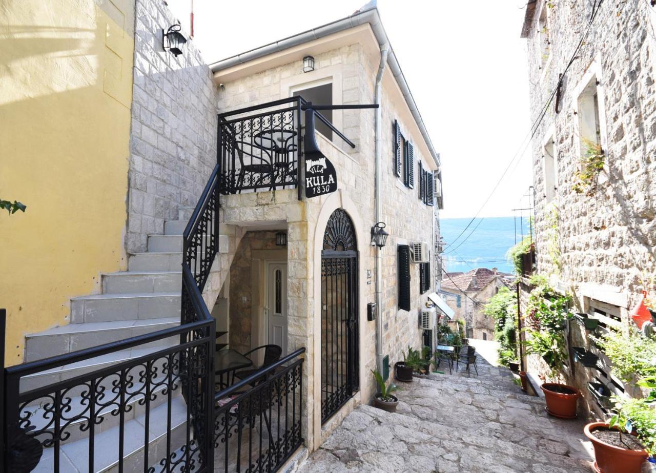 Vila Kula 1830 Apartments Herceg Novi Eksteriør billede